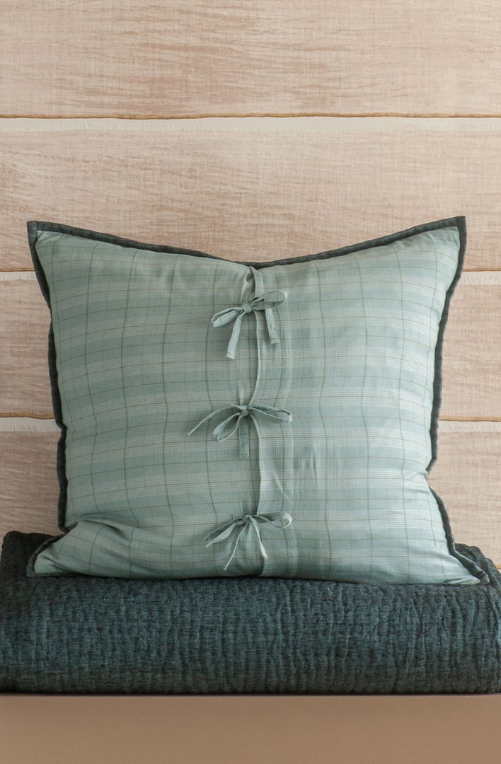 Bianca Lorenne Misaka Mallard Bedspread image 6
